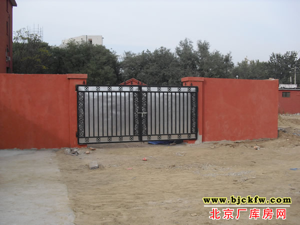 ��̨��վ����Ժ�䳡�س���