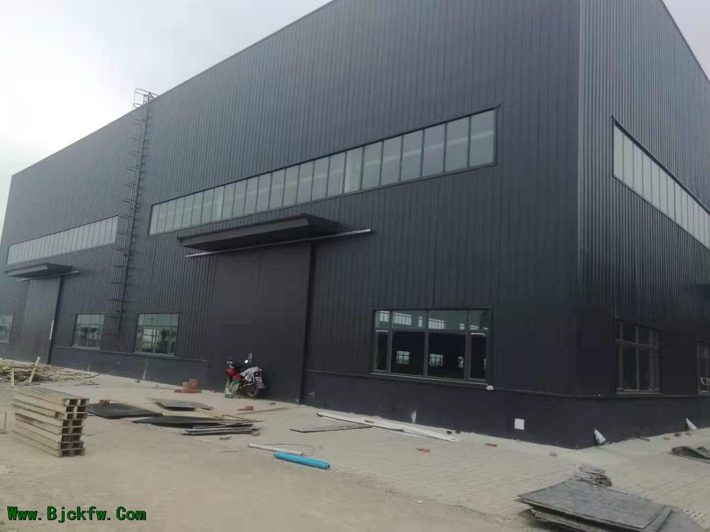 青县开发区8000平米厂房出租
