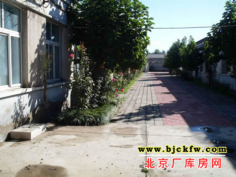 顺义李遂厂库房出租 2