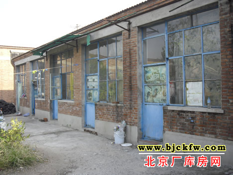 通州区张家湾里二泗村厂房出租 4