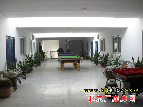 昌平沙河镇七里渠新建办公楼出租 2