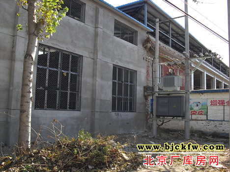 通州宋庄标准厂房出租 6