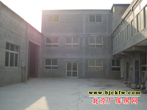 大鲁店独院厂库房出租 3