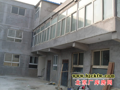 大鲁店独院厂库房出租 4