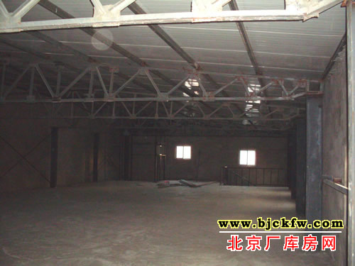 大兴旧宫工业区厂库房出租 1