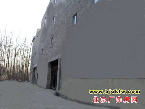 大兴旧宫工业区厂库房出租 4