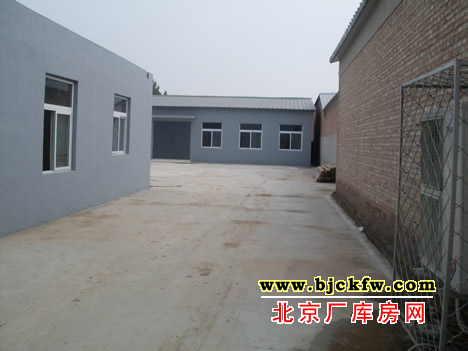 海淀永丰产业基地旁厂库房出租 1