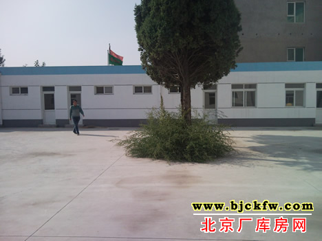 通州区牛堡屯镇厂库房出租 1