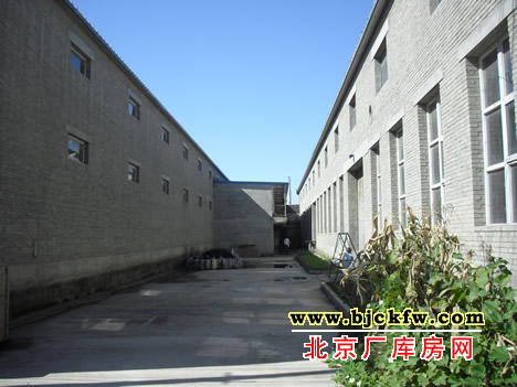 小汤山大柳树环岛西南厂房出租 4