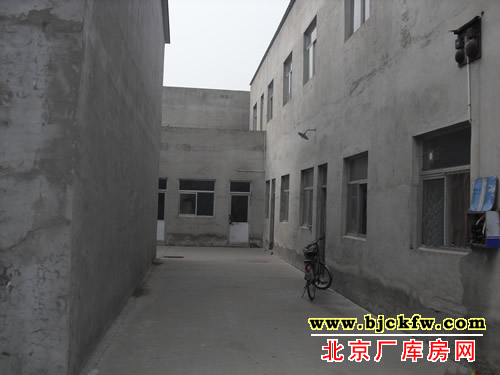 通州马驹桥厂库房出租 3