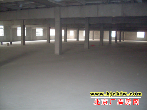 通州宋庄独院厂库房出租 4