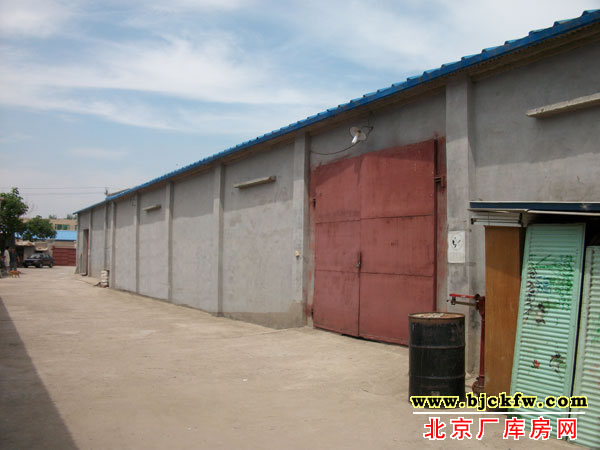 京沈辅路黑庄户独立院落出租 3