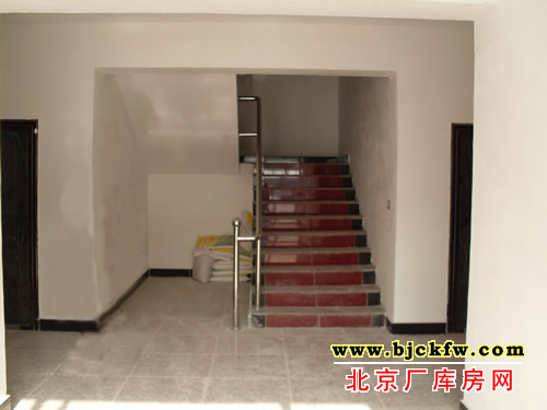通州马驹桥厂库房出租 3