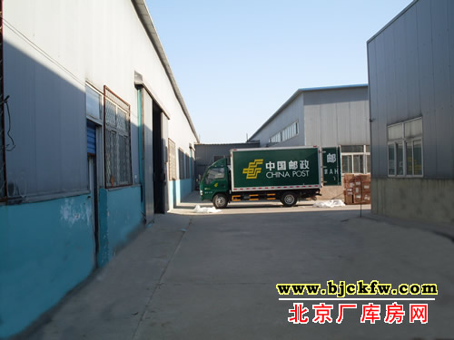 南五环边狼垡出口厂库房出租 3
