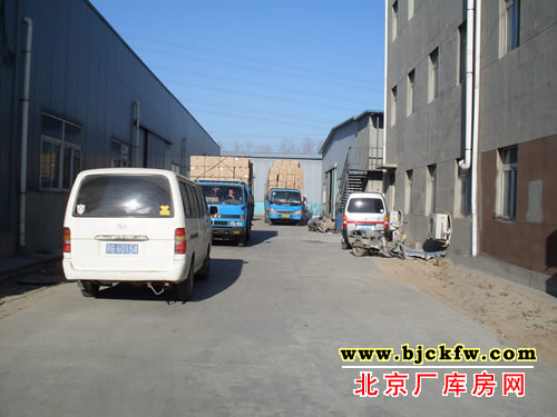 南五环边狼垡出口厂库房出租 5