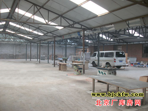 通州区张家湾镇里二泗独院厂房出租 5