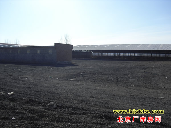 通顺路旁厂库房出租 6