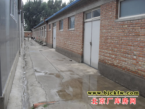 通顺路边厂库房出租 6