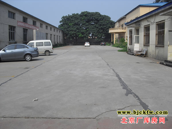 大兴桂村工业园厂库房出租 3