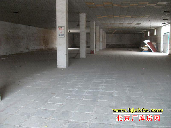 朝阳垡头独院厂库房出租 4