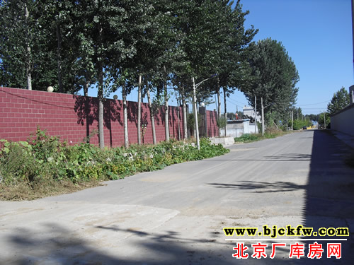 顺义马坡工业区厂库房出租 2