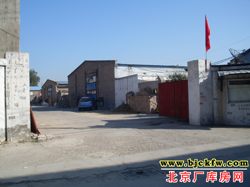 朝阳垡头独院厂库房出租 1