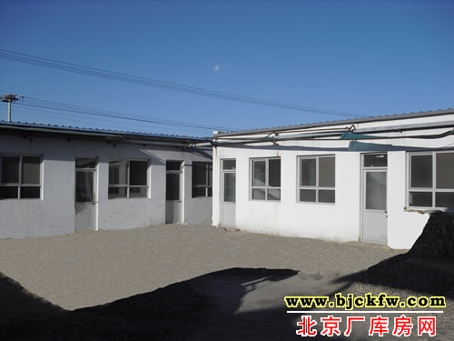 大兴芦求路旁厂库房出租 3