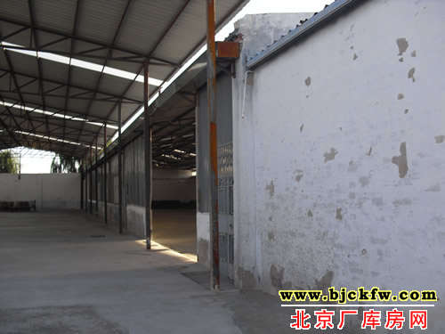 大兴芦求路旁厂库房出租 6