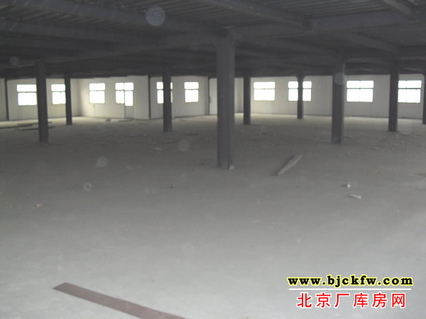 通州台湖厂库房出租 1