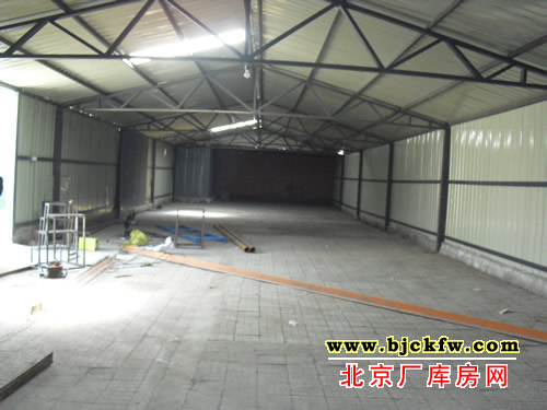 朝阳区王四营厂库房出租 1