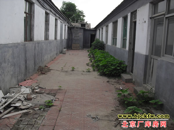 大兴瀛海厂库房出租 1