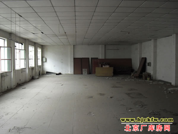 大兴瀛海厂库房出租 4