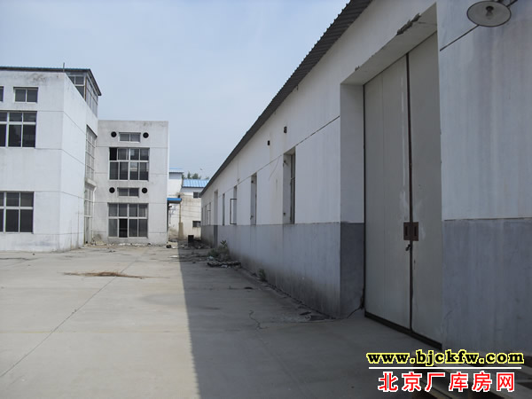 东五环厂库房出租 5
