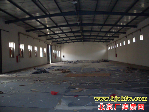 通州宋庄厂库房出租 1