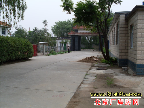 房山阎村独院厂库房出租 6