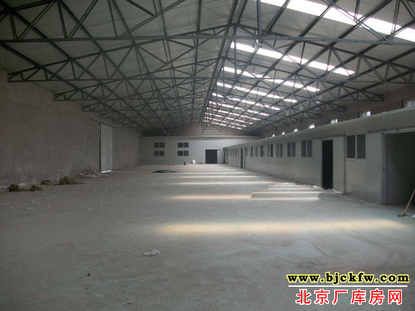 通州区马驹桥厂库房出租 4