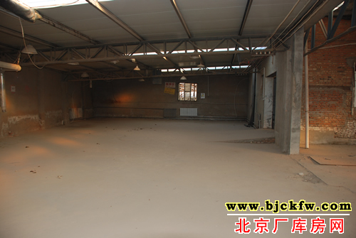 朝阳皮村环岛独院出租 2