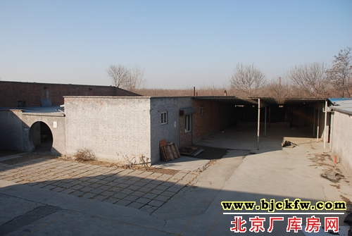朝阳皮村环岛独院出租 5