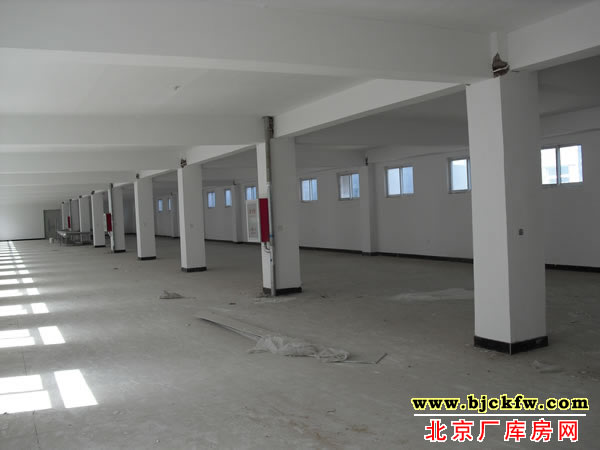 大兴瀛海工业区厂库房出租 4