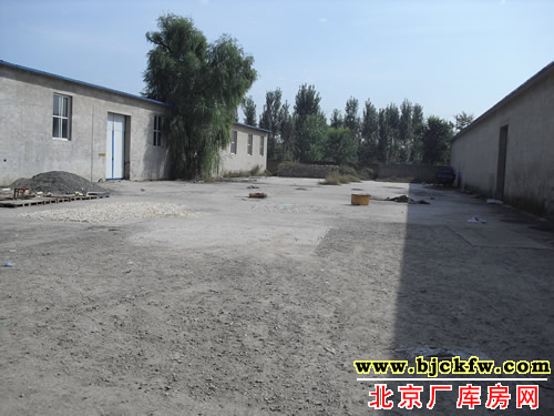 房山长阳厂库房出租 1