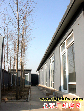 房山良乡独门独院新盖厂房、办公住宿用房出售 5