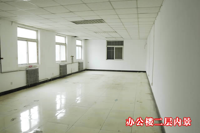 东五环自助迷你仓库出租 面积可自由分隔 时间费用按天算 1