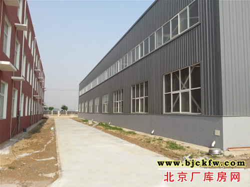 �󳧳��׺ӹ�ҵ��8000ƽ�׳�������