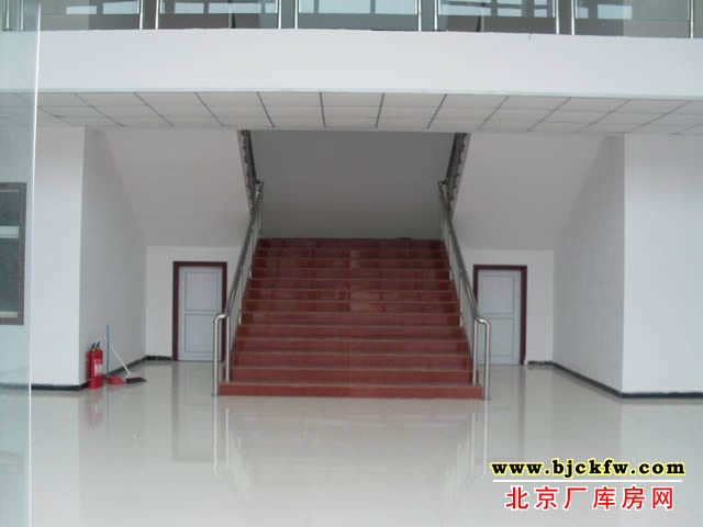 顺义杨镇厂库房出租 1