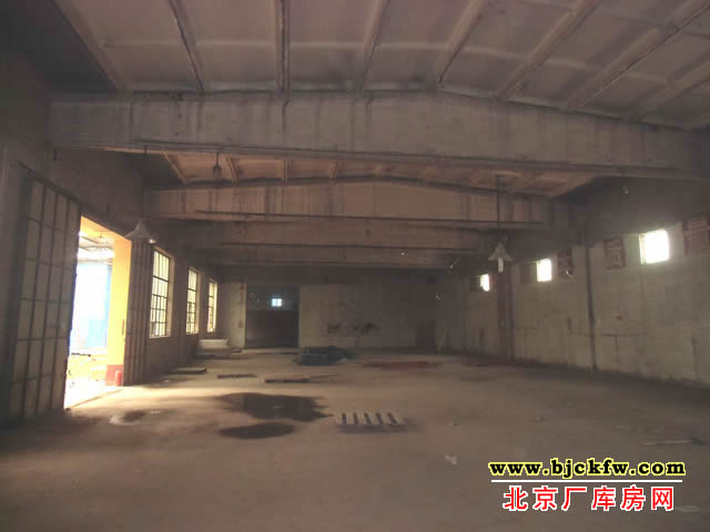 大兴西红门厂库房出租 1