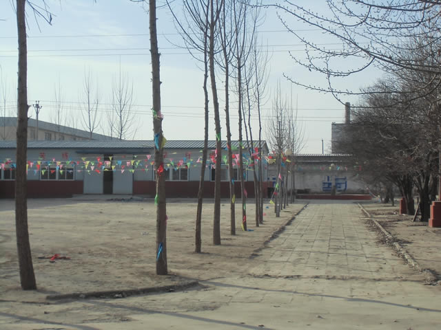 涿州市南二环北侧大院出租 2