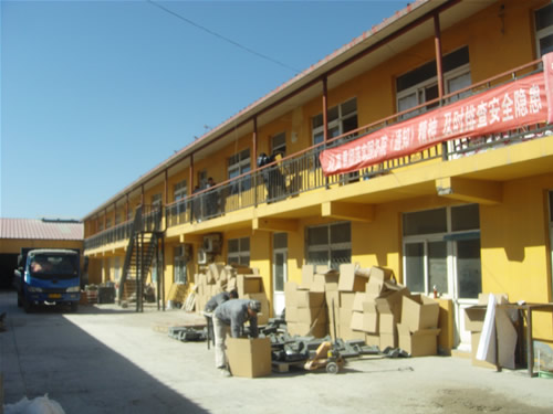 大兴南中轴路边厂库房出租 6