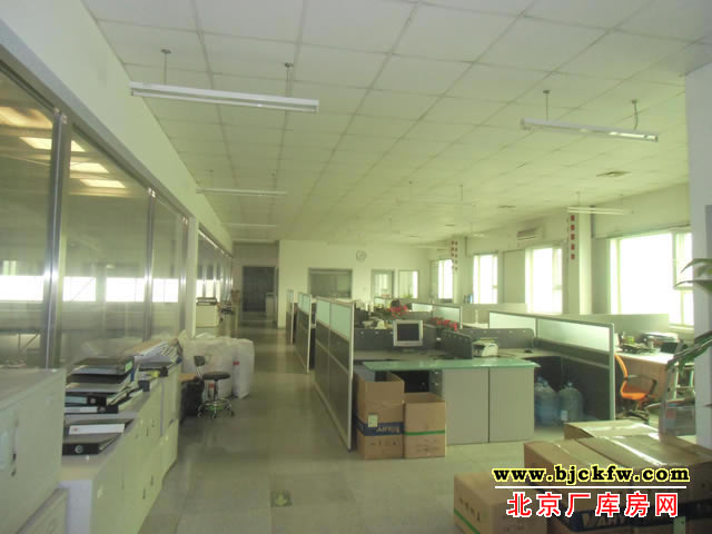 大兴区西庄工业区办公用房出租 1