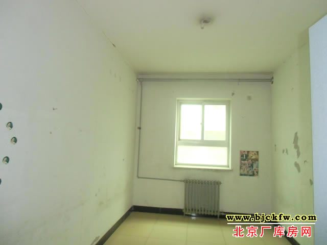 大兴区西庄工业区办公用房出租 6