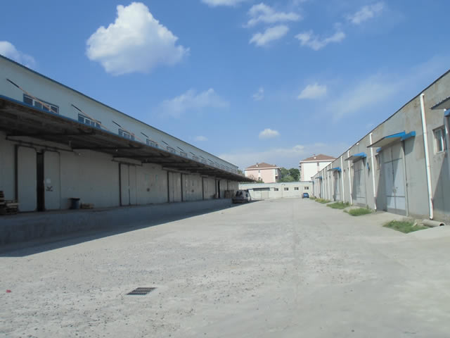 北清路商城对面物流厂库房出租 6